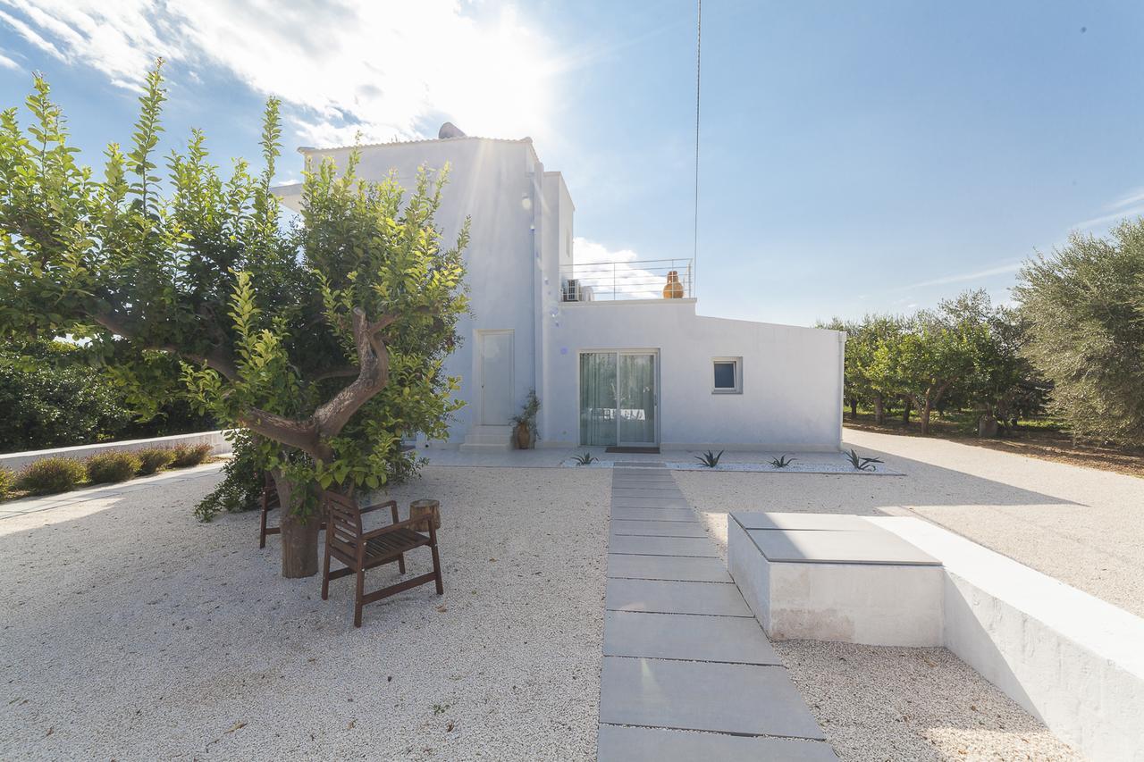 Le Stanze Di Meli Bed & Breakfast Palagianello Dış mekan fotoğraf