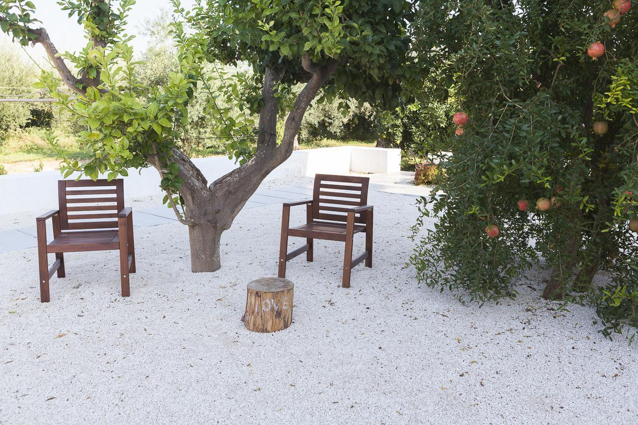 Le Stanze Di Meli Bed & Breakfast Palagianello Dış mekan fotoğraf